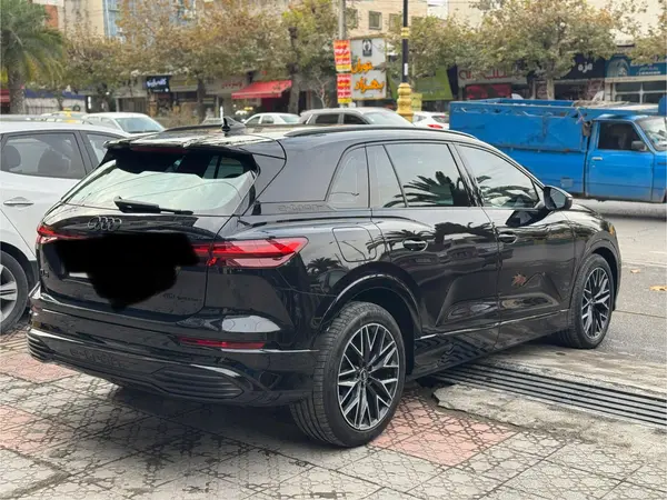 آئودی، Q5 e-tron