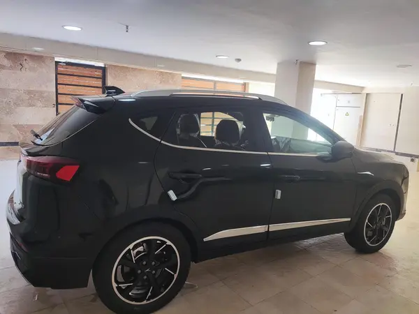کی ام سی  X5