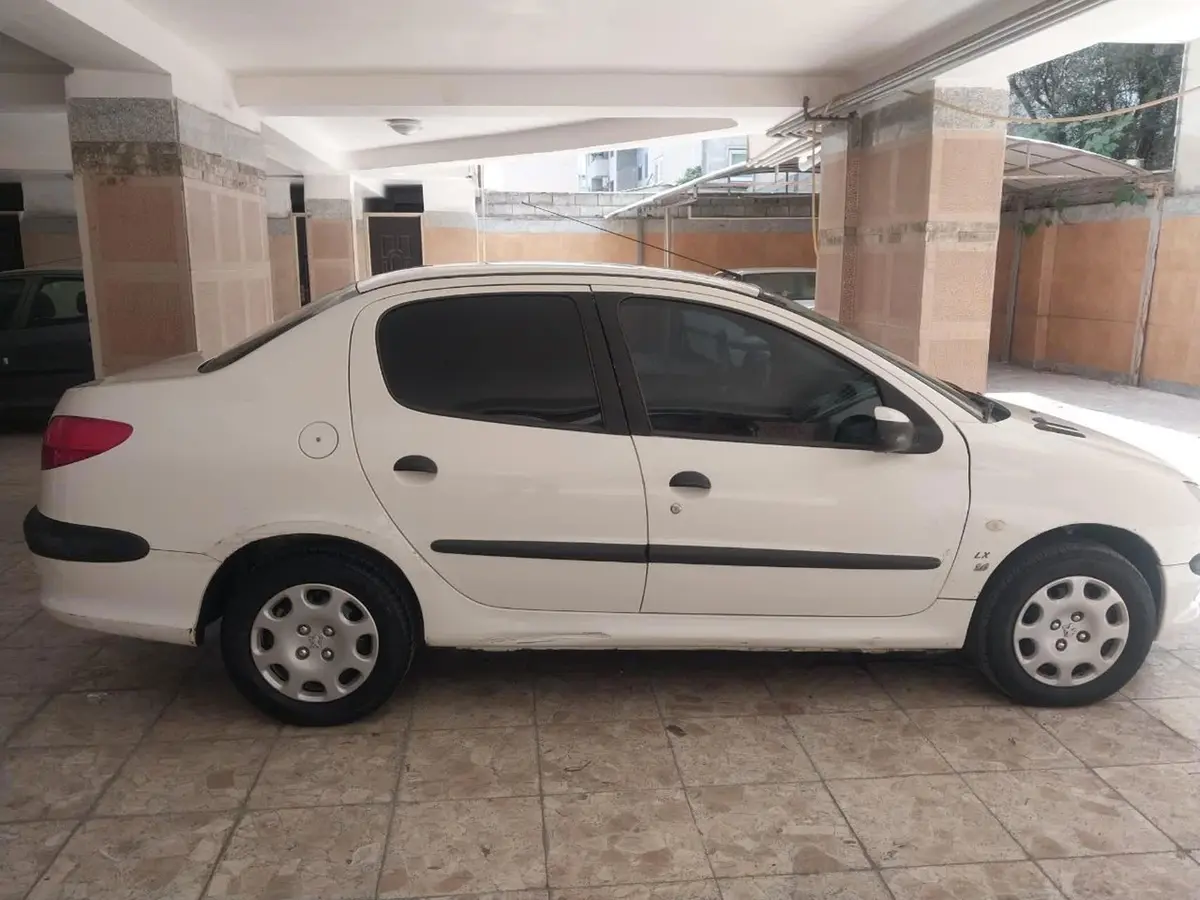 پژو،  206 SD