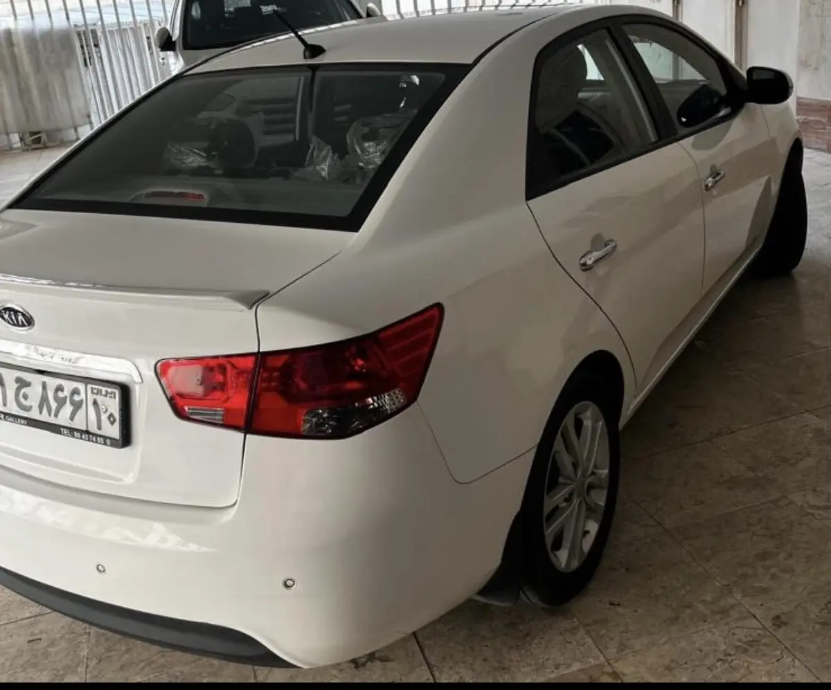 کیا،  سراتو (مونتاژ)