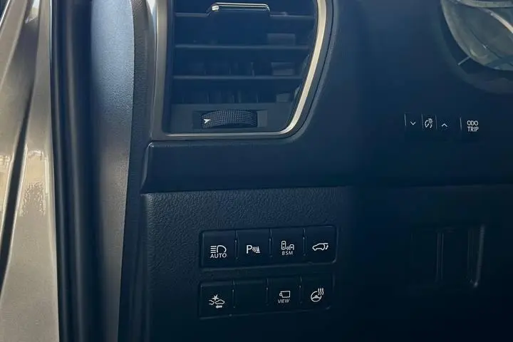 لکسوس،  NX هیبرید