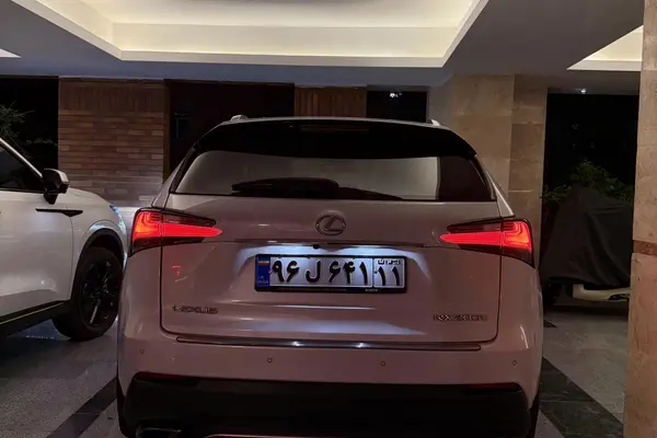 لکسوس  NX