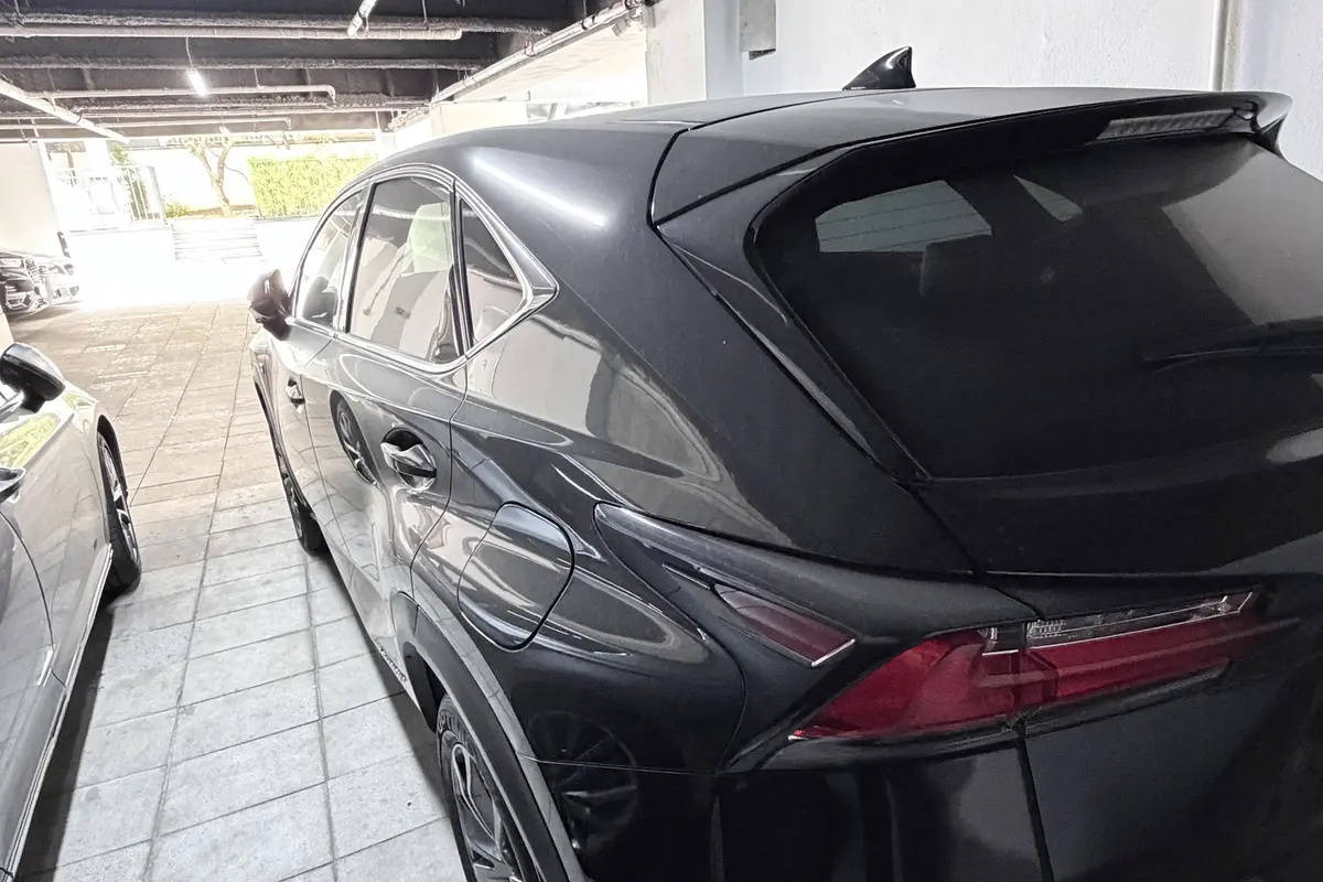 لکسوس،  NX هیبرید