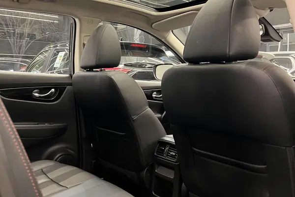 نیسان، قشقایی