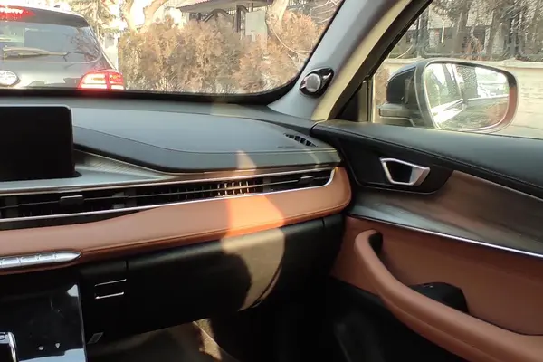 فونیکس، تیگو 8 پرو مکس (F8 PRO MAX)