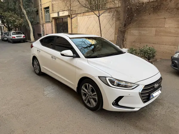 هیوندای، النترا