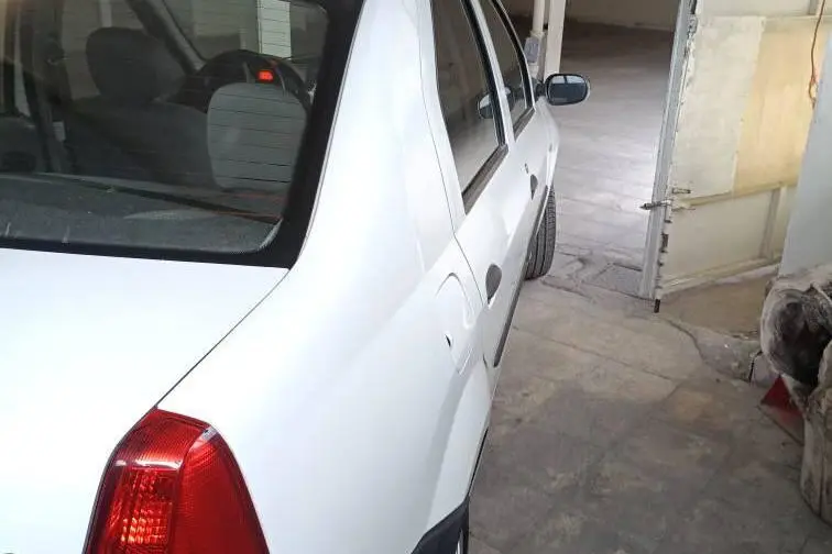 رنو،  تندر 90