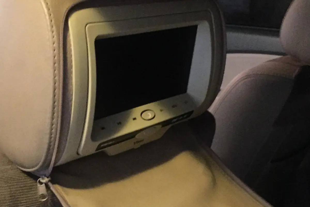 ام وی ام،  550