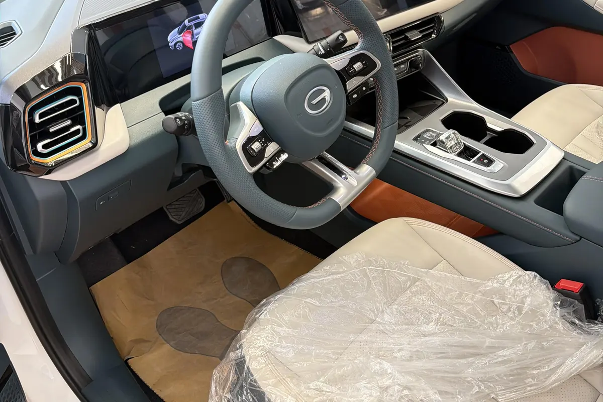 جی ای سی،  GS3 Emzoom