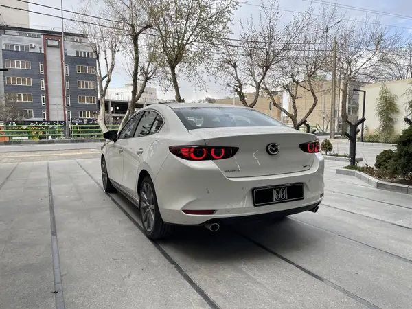 مزدا، 3 وارداتی