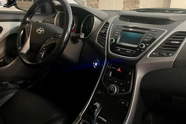 هیوندای، النترا