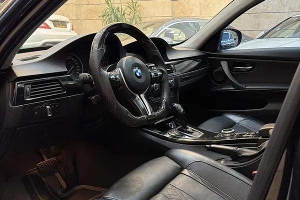 ب ام و، سری 3 سدان