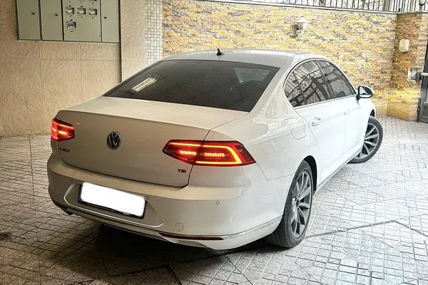 فولکس، پاسات