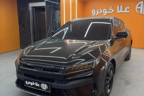 کی ام سی  J7