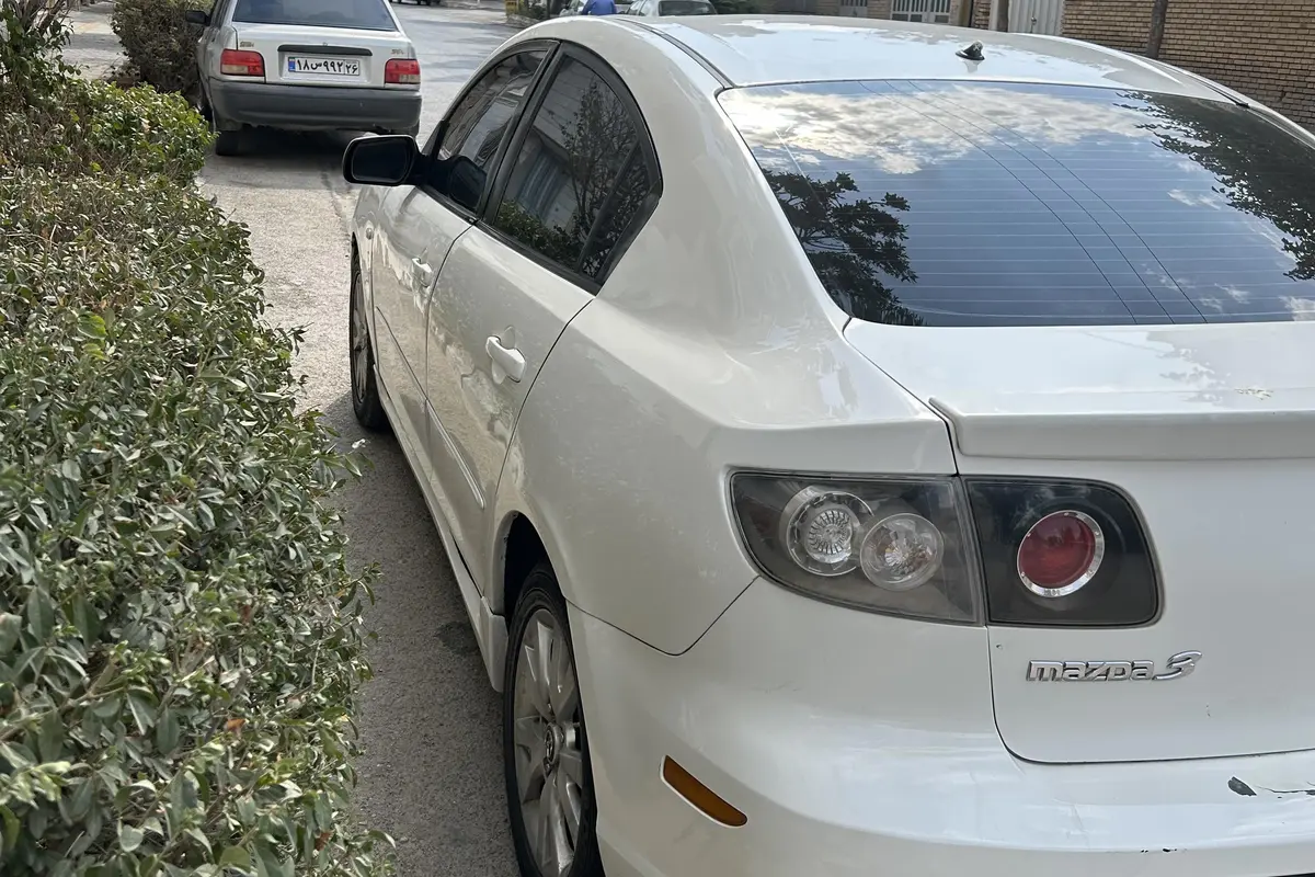 مزدا،  3 قدیم