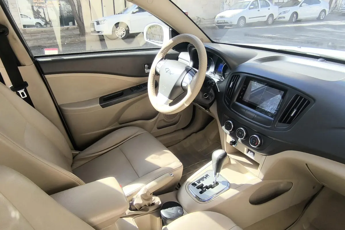 ام وی ام،  550