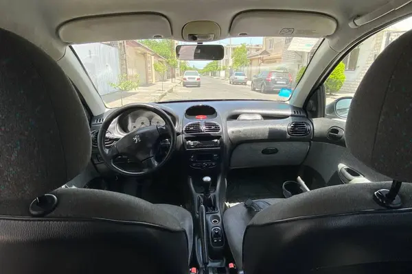 پژو، 206 SD