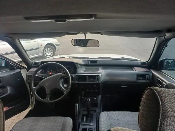 میتسوبیشی، گالانت