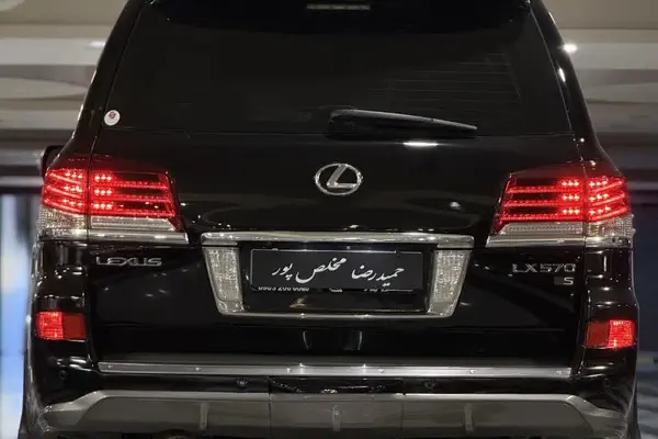 لکسوس  LX