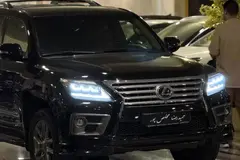 لکسوس، LX