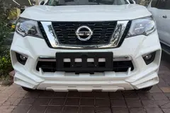 نیسان، ترا