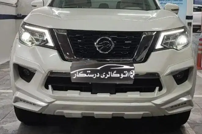 نیسان  ترا