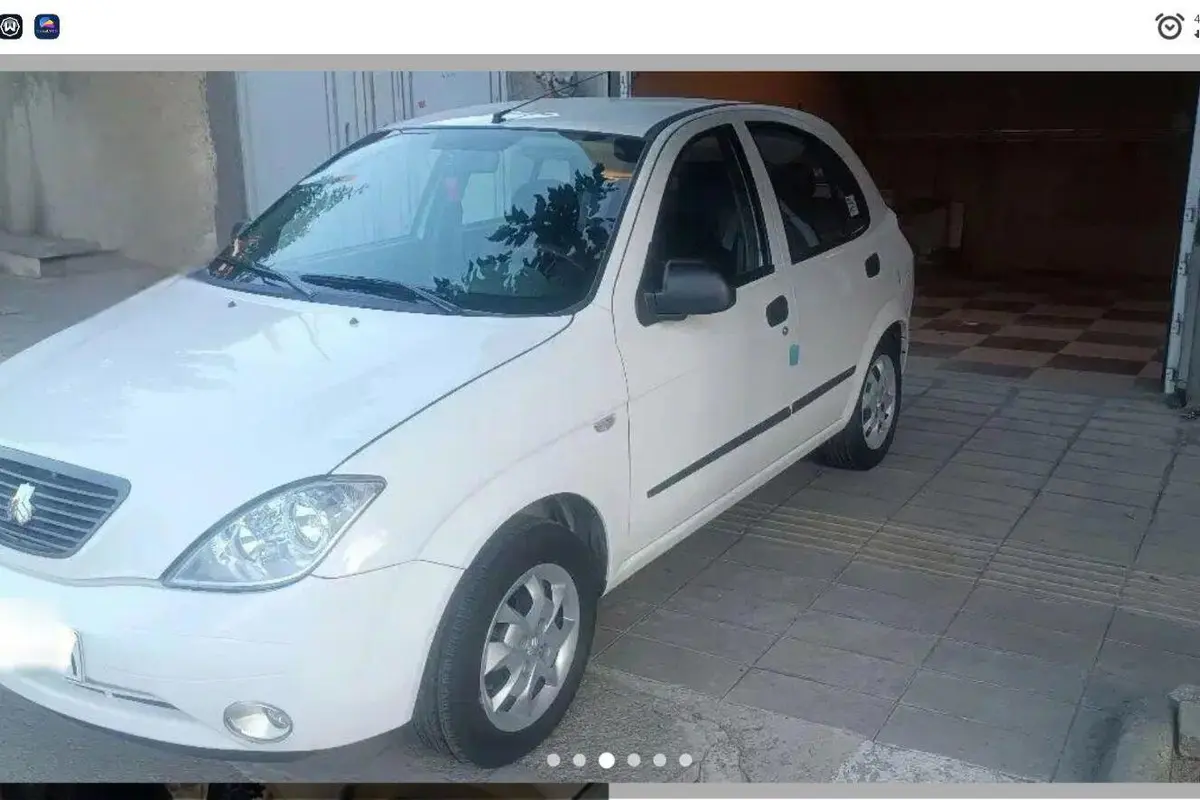 تیبا،  هاچ بک