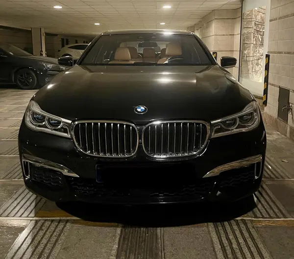 ب ام و، سری 7