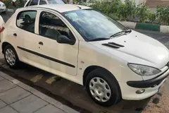 پژو، 206