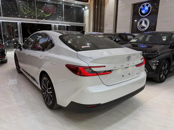 تویوتا، کمری هیبرید