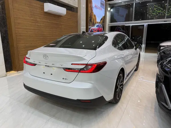 تویوتا، کمری هیبرید