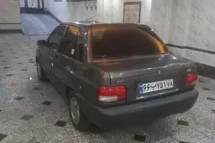 پراید، صندوق دار