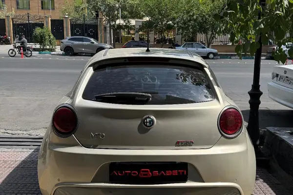 آلفارومئو  میتو