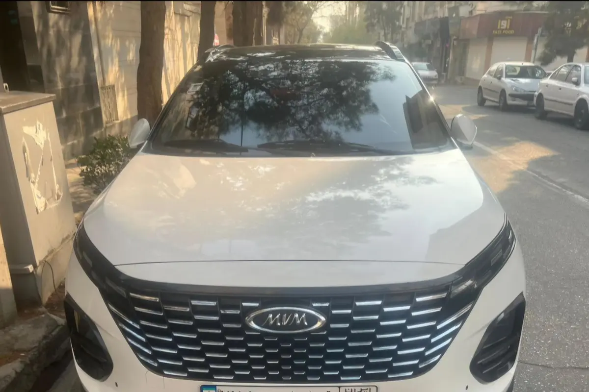 ام وی ام،  X33 کراس