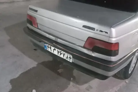 پژو، 405