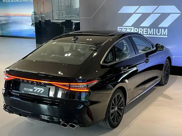 فونیکس  آریزو 8 (Z8)
