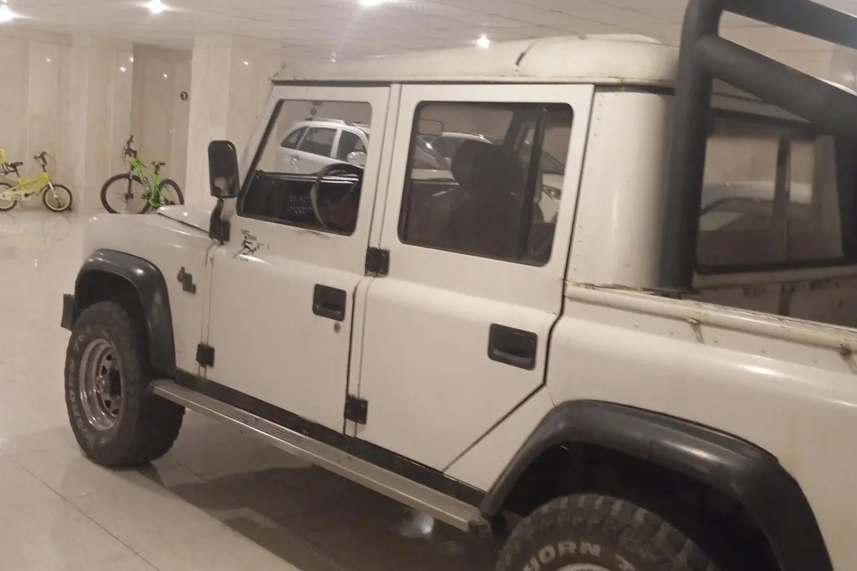 پاژن،  چهار در