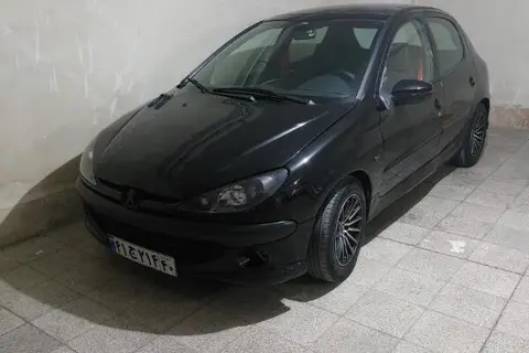 پژو، 206