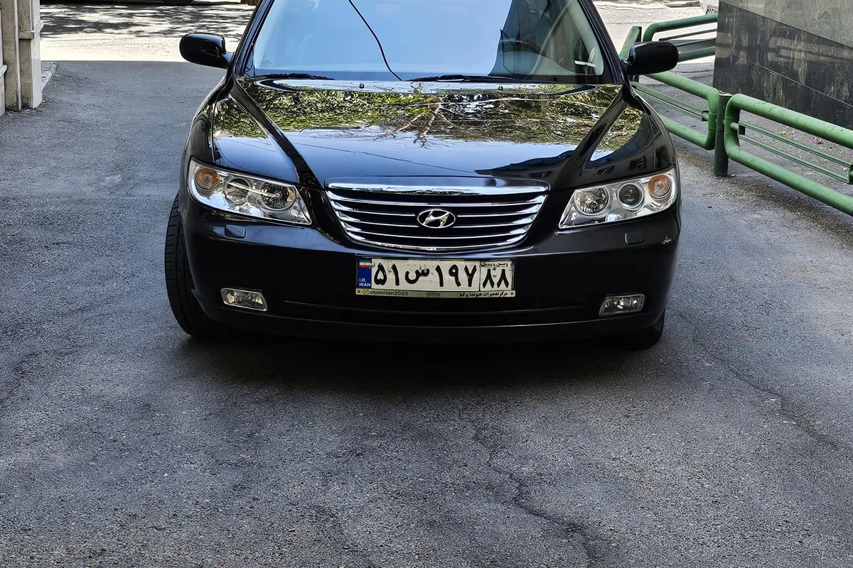 هیوندای،  آزرا (گرنجور)