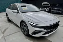 هیوندای، النترا