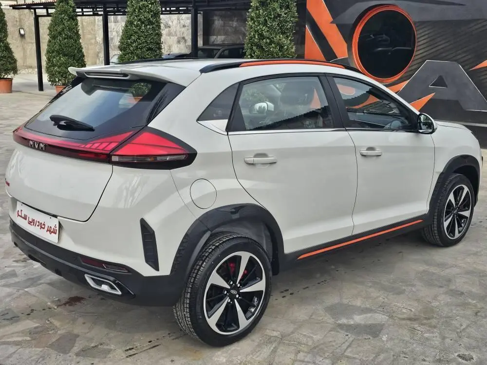 ام وی ام،  X33 کراس