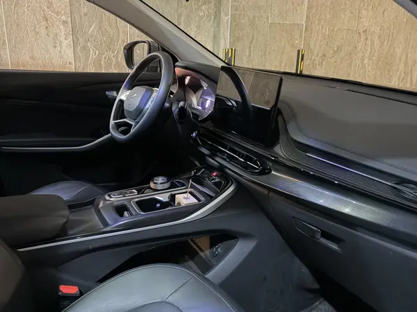 کی ام سی  X5