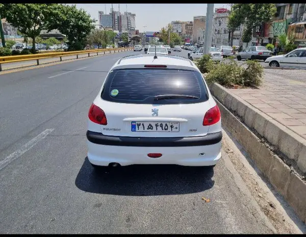 پژو  206
