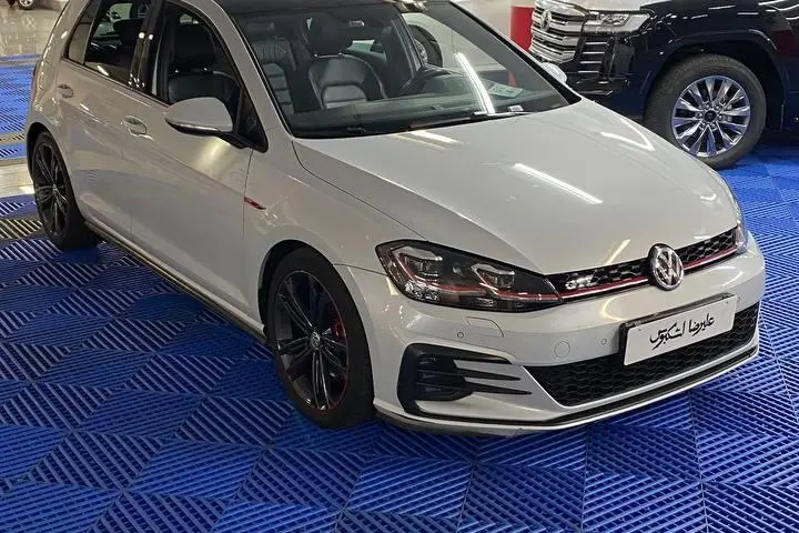فولکس،  گلف