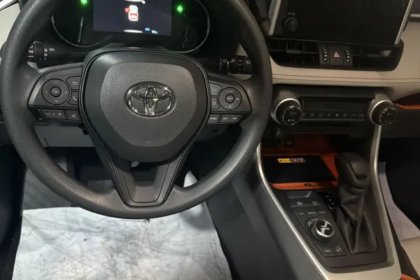 تویوتا، راوفور