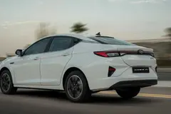 پیش فروش کی ام سی، eJ7