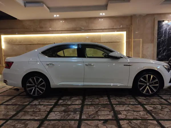 اشکودا، سوپرب