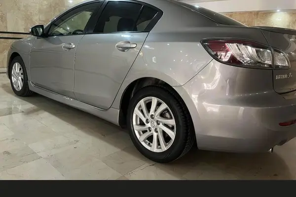 مزدا  3 نیو صندوق دار