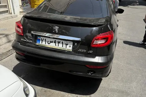 پژو، 207 صندوقدار