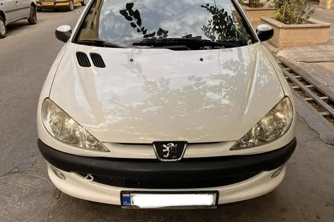 پژو، 206 SD